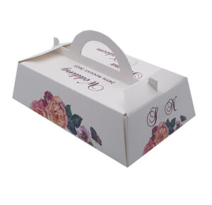 Personalised favour boxes Unusual table favours