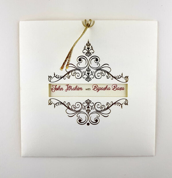 SC 2004 Vintage Royal Frame White Pocket Invitation-0